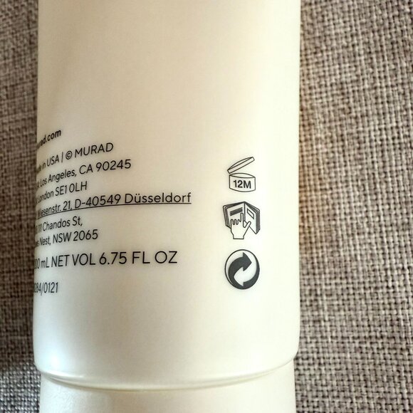 Murad Essential C Cleanser Full Size Vitamin A C E Powered Gel Face Wash Radiant - Picture 10 of 11